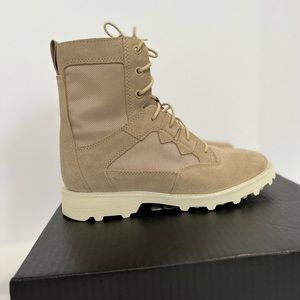 Sorel Hi-Line Lace Up Boot Sz 7.5 Caribou OTM Waterproof Snow Beige Ankle Boot